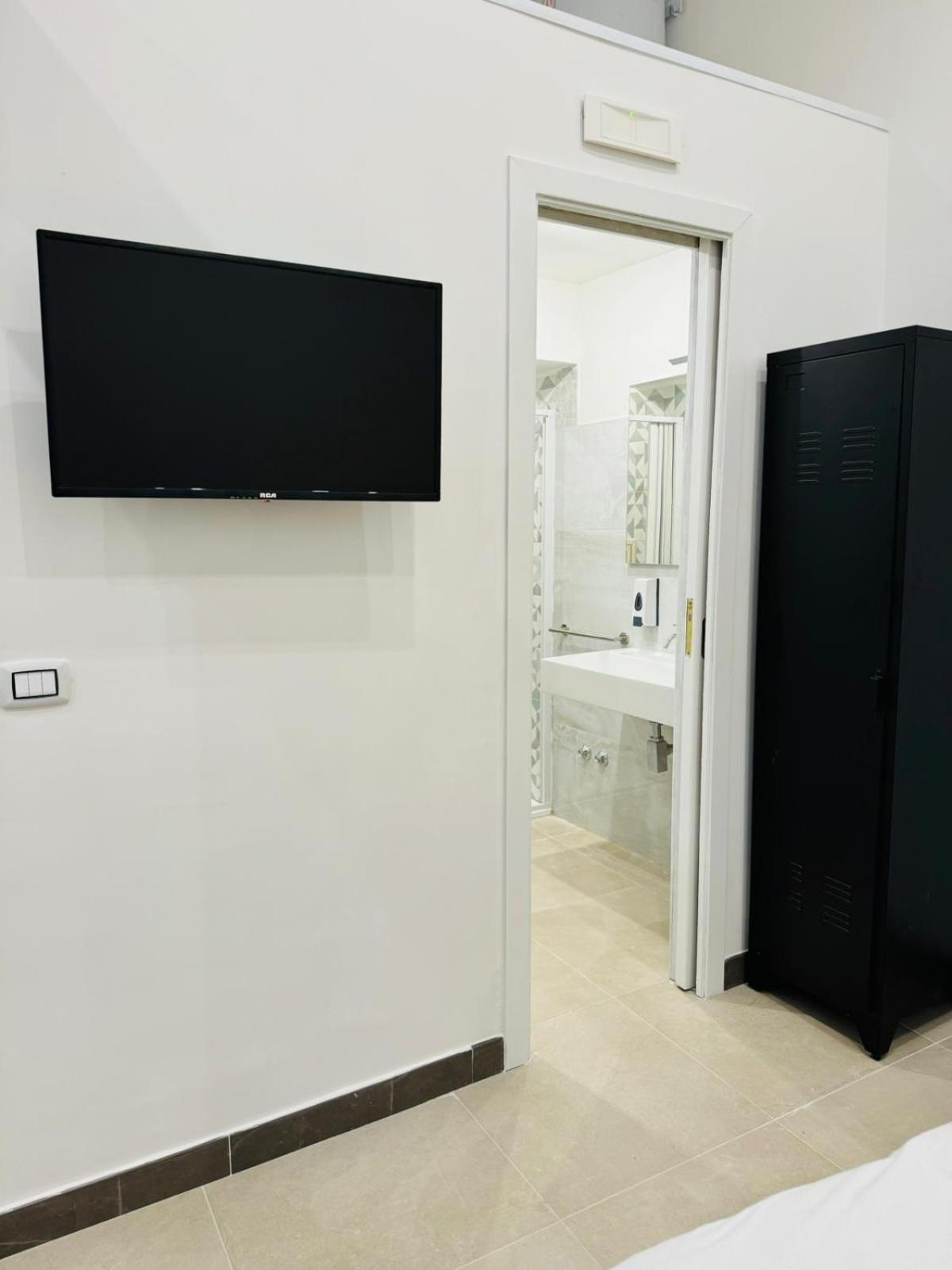 Art Suite San Liborio Napoli Bagian luar foto