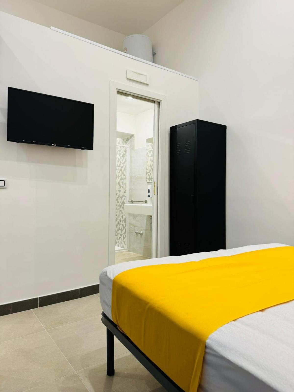 Art Suite San Liborio Napoli Bagian luar foto